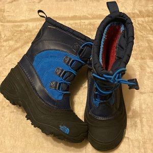 The North Face Kids Blue and Black Snow Boots